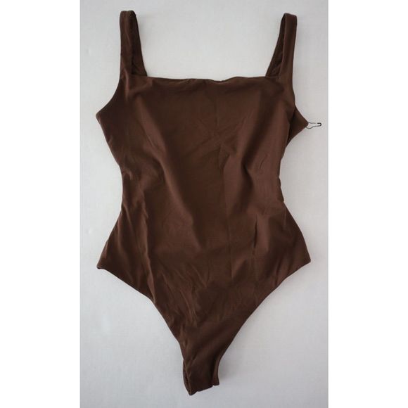 SKIMS Women's Sz XS Cocoa Brown Fits Everybody Square Neck Sleeveless Bodysuit - Picture 1 of 4